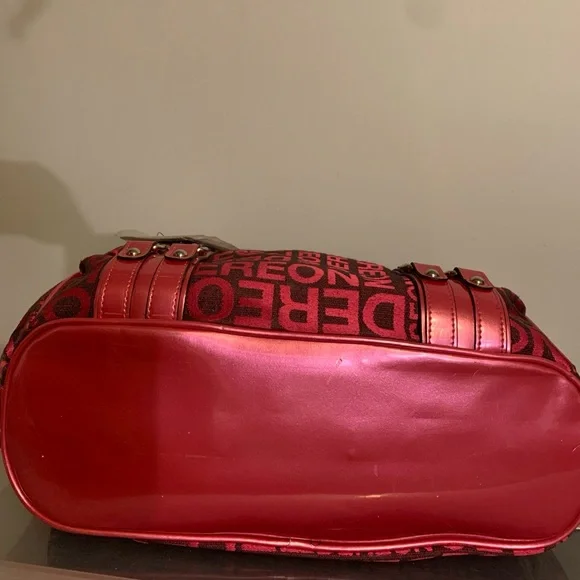 Dereon By Beyoncé Duffle Bag - Picture 2 of 8